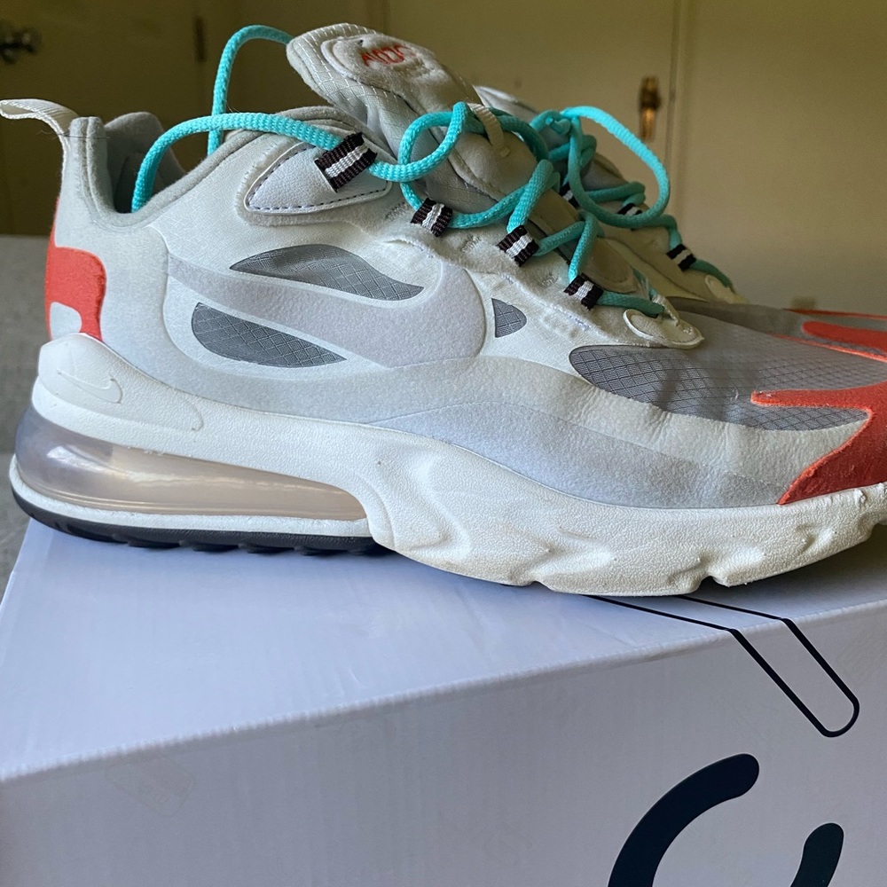 Nike Air Max 270 React